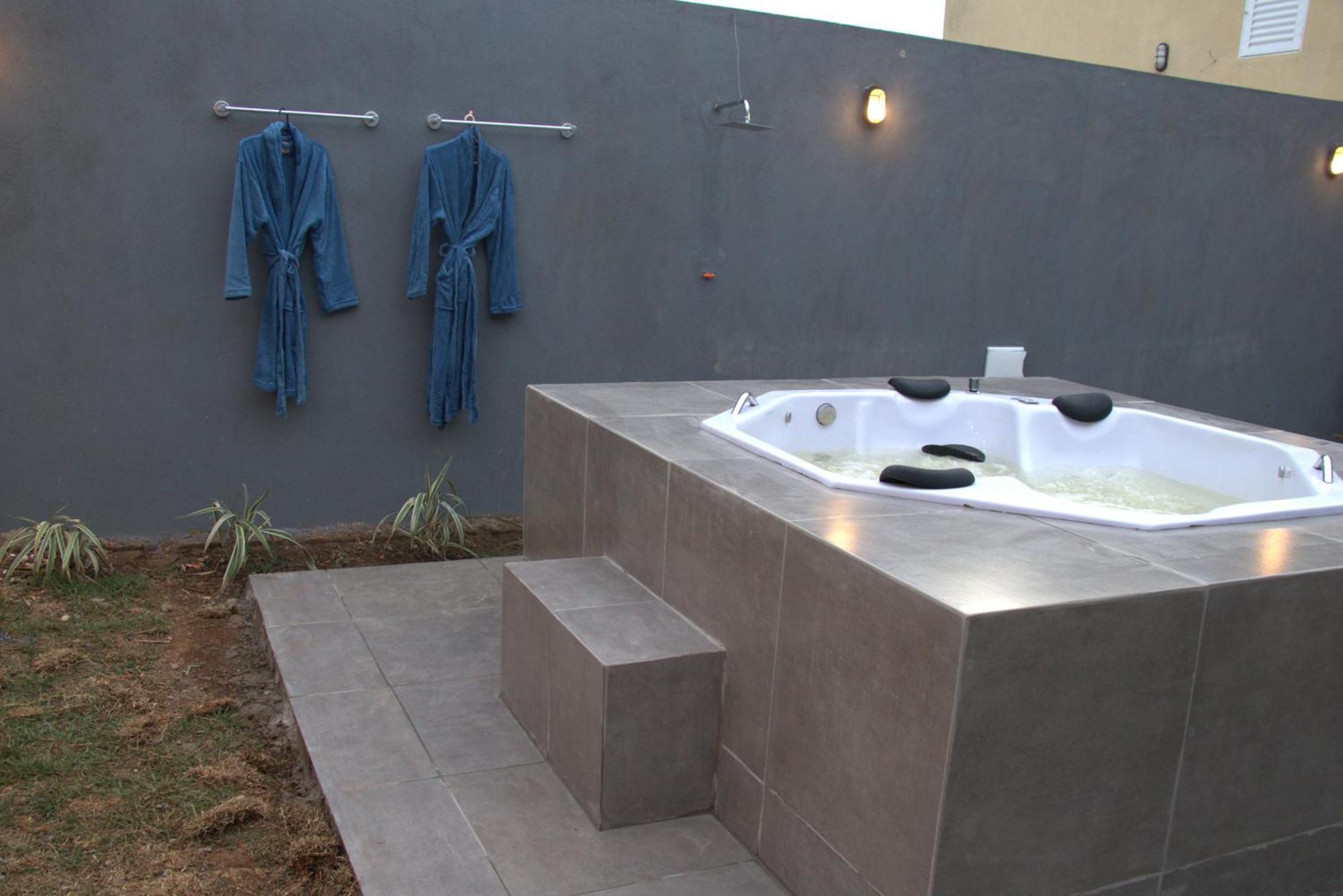 Casa Com Spa De Hidro Com Aquecedor A 700 Mts Do Centro Chapada dos Guimarães Exteriör bild