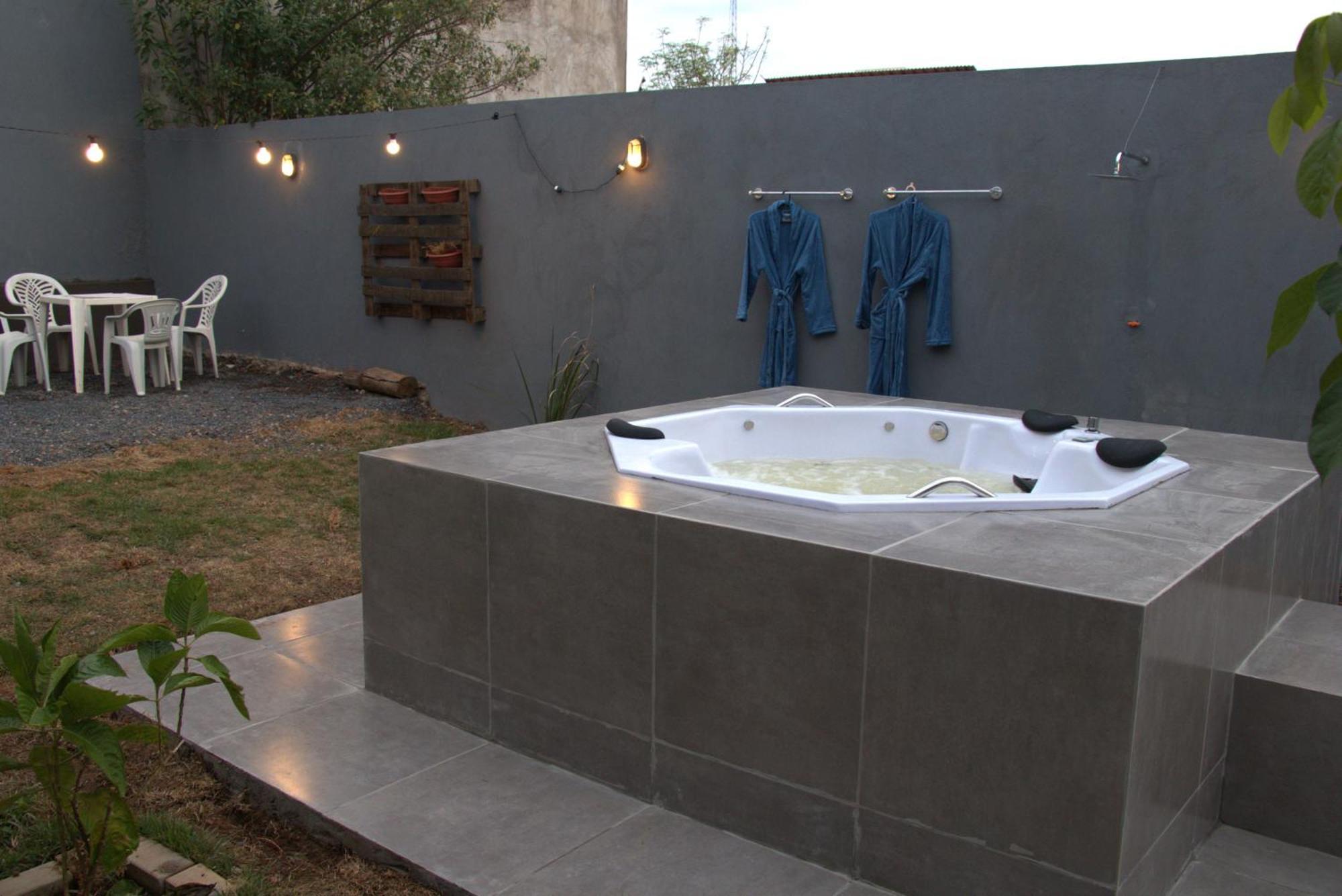 Casa Com Spa De Hidro Com Aquecedor A 700 Mts Do Centro Chapada dos Guimarães Exteriör bild